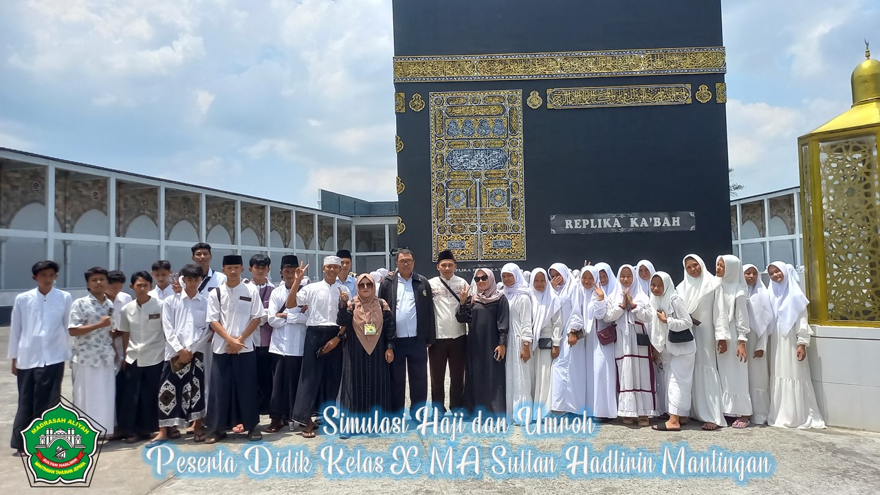 PESERTA DIDIK KELAS 10 MA SULTAN HADLIRIN MANTINGAN